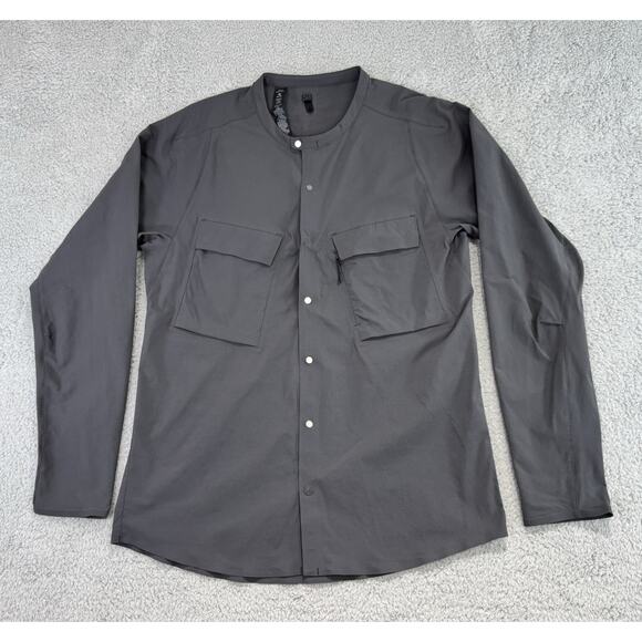 Lululemon Lab Confluence Mens Snapdown Shirt Pockets Men's Medium Charcoal - Picture 1 of 13
